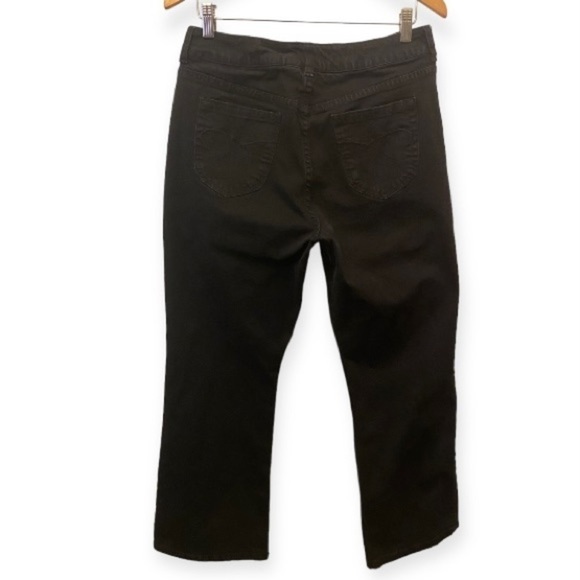 Chico’s 10 Short (1.5 Short) Platinum Mid Rise Black Boot Cut Stretch Jeans - Picture 3 of 9